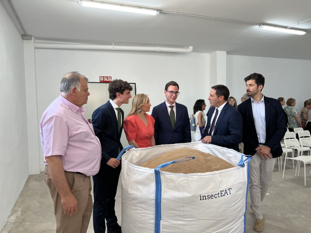 Inauguración de la Primera Bio-Refinería de Insectos en España por InsectEAT en Cañaveras 3