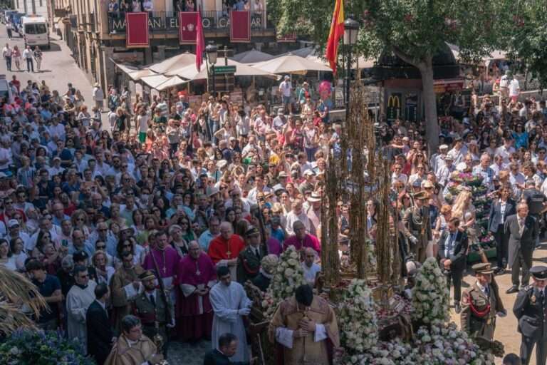 Un Corpus toledano con incidentes "mínimos" deja 19 casos por golpes de calor y siete peleas en la Peraleda