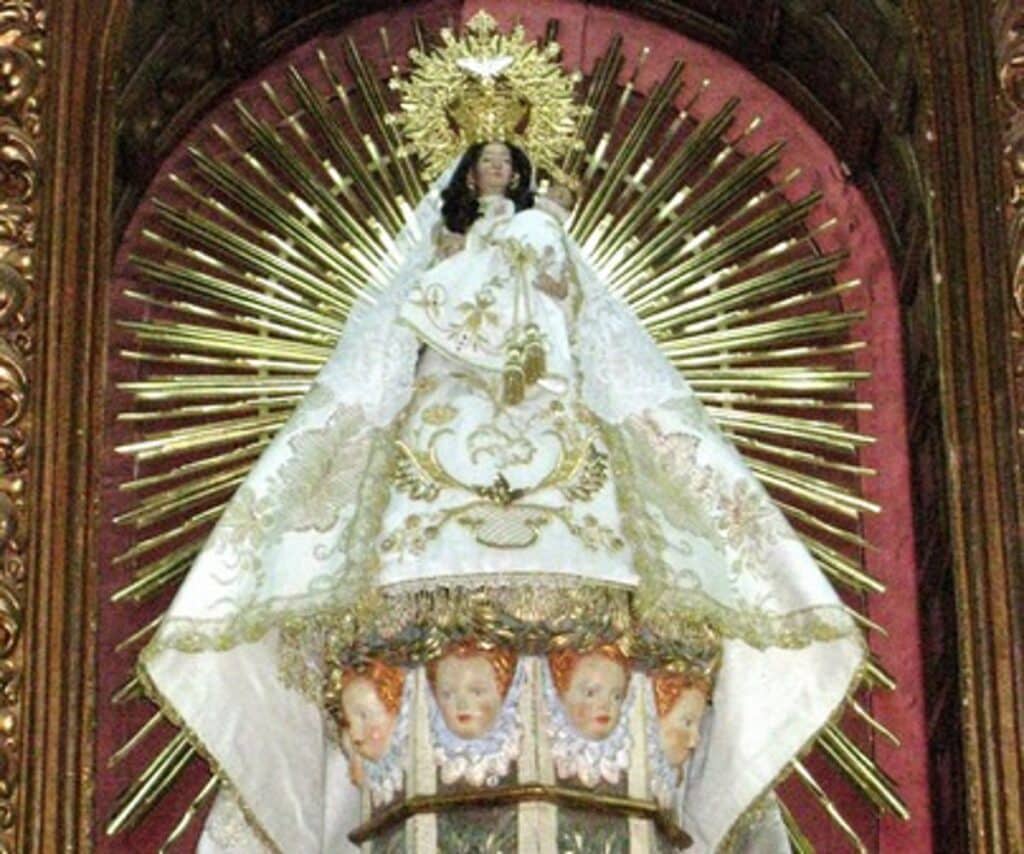 Desaparece la imagen de la patrona de Santa Cruz de Mudela, la Virgen de las Virtudes