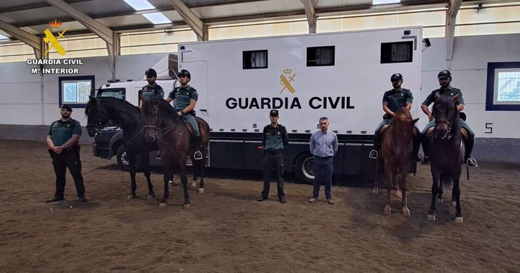 Grupo de Caballería de la Guardia Civil refuerza el operativo establecido en Albacete por la campaña de recogida del ajo