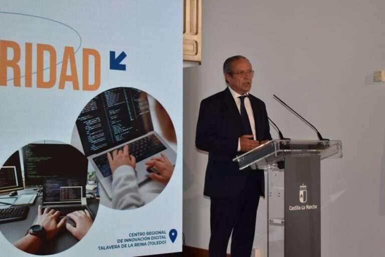 Junta trabaja en una estrategia integral de Ciberseguridad para garantizar un uso seguro de los servicios públicos