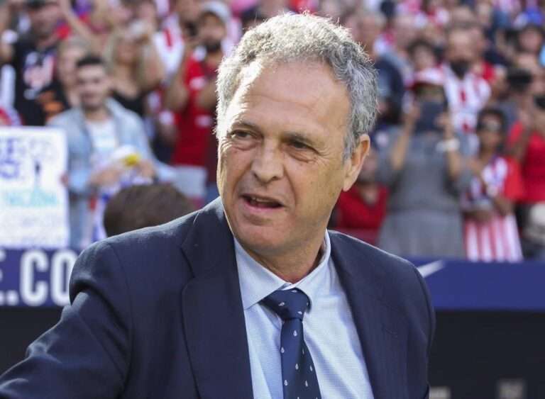 Joaquín Caparrós y el hostelero José López 'Pepe', Hijos Adoptivos de Cuenca por unanimidad del Pleno municipal