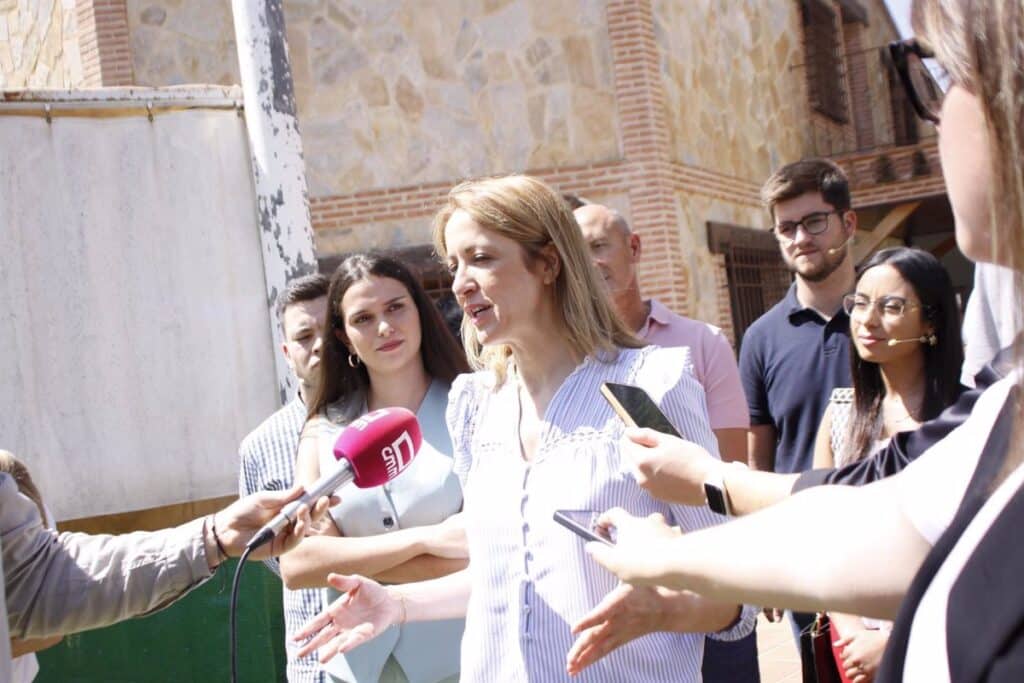 Maestre pide el voto para el PSOE para "extender en Europa" las políticas de ayudas a la vivienda joven en C-LM