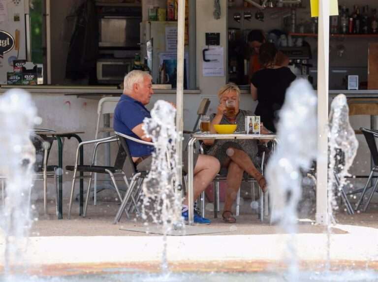 Las temperaturas suben esta semana en todo el país con hasta 38ºC en el sur y lloverá el fin de semana