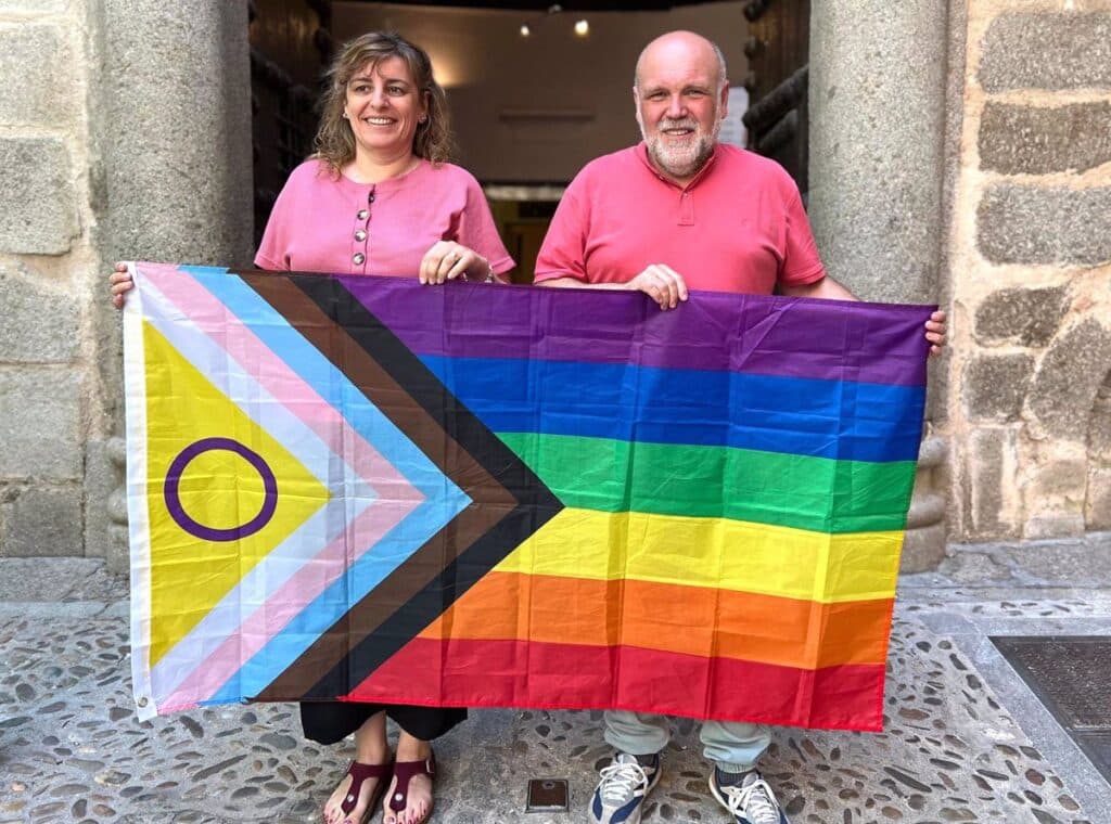 PSOE e IU presentan en Toledo una moción de apoyo al colectivo LGTBI+ con motivo del Día Internacional del Orgullo