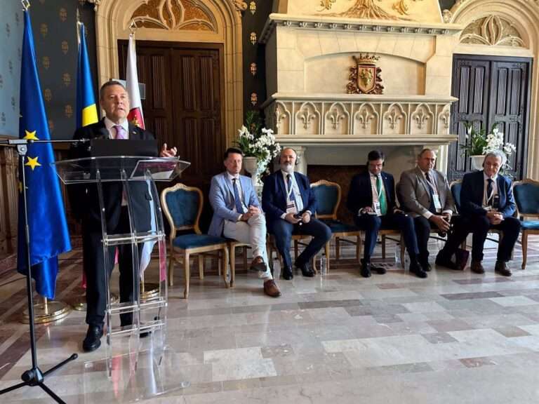 Page insta a que AREV elabore proyectos comunes entre territorios que sirvan de puente de conexión de distintas regiones