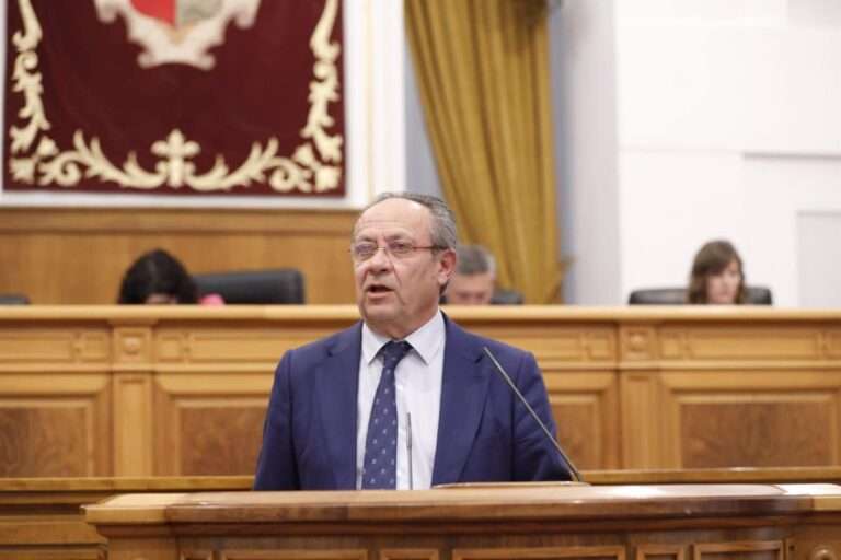 Compensar infrafinanciación, restructurar deuda y armonización fiscal, ideas de C-LM al margen del nuevo modelo