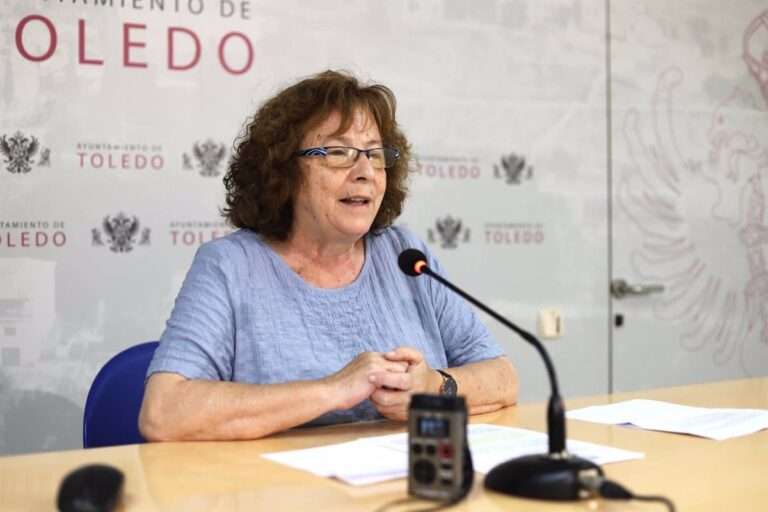 Los niños y niñas empadronados en Toledo que cumplan ocho años ya pueden solicitar su Bono Libro de 20 euros