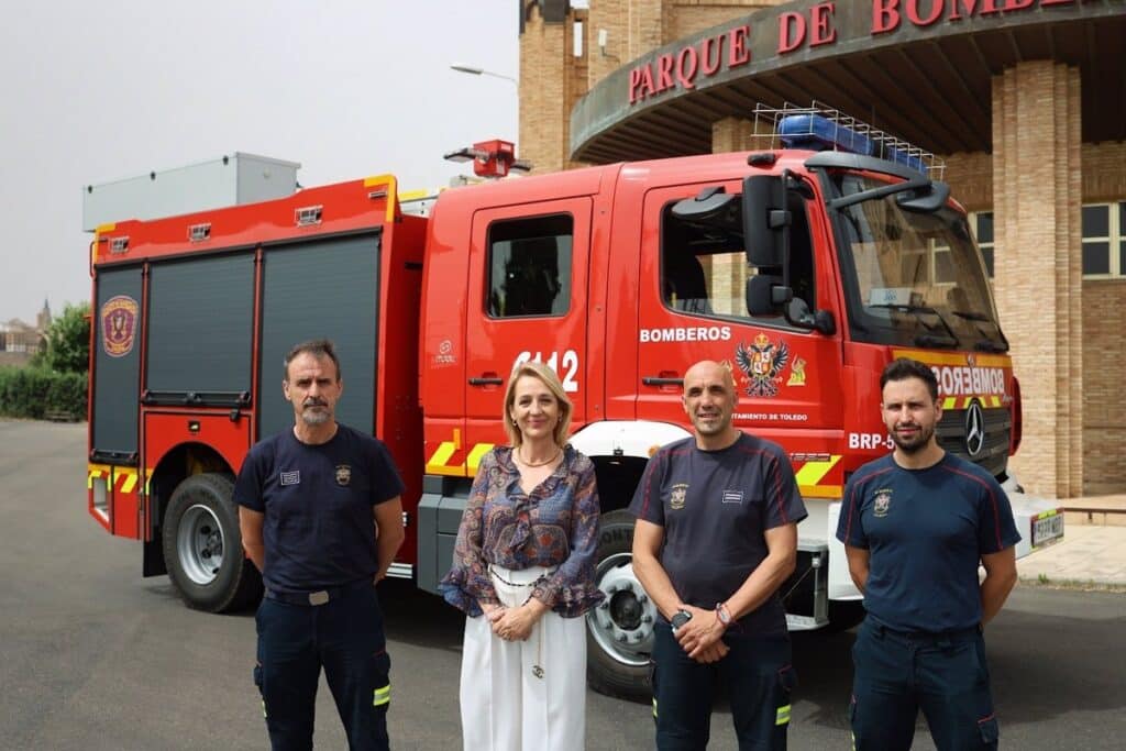 Los bomberos de Toledo cuentan con un nuevo vehículo preparado para actuar en incendios industriales