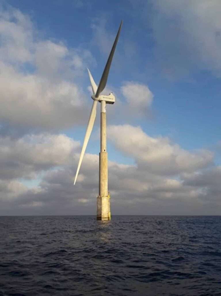 Una investigación de la UCLM aborda el potencial de la energía eólica marina en la península ibérica