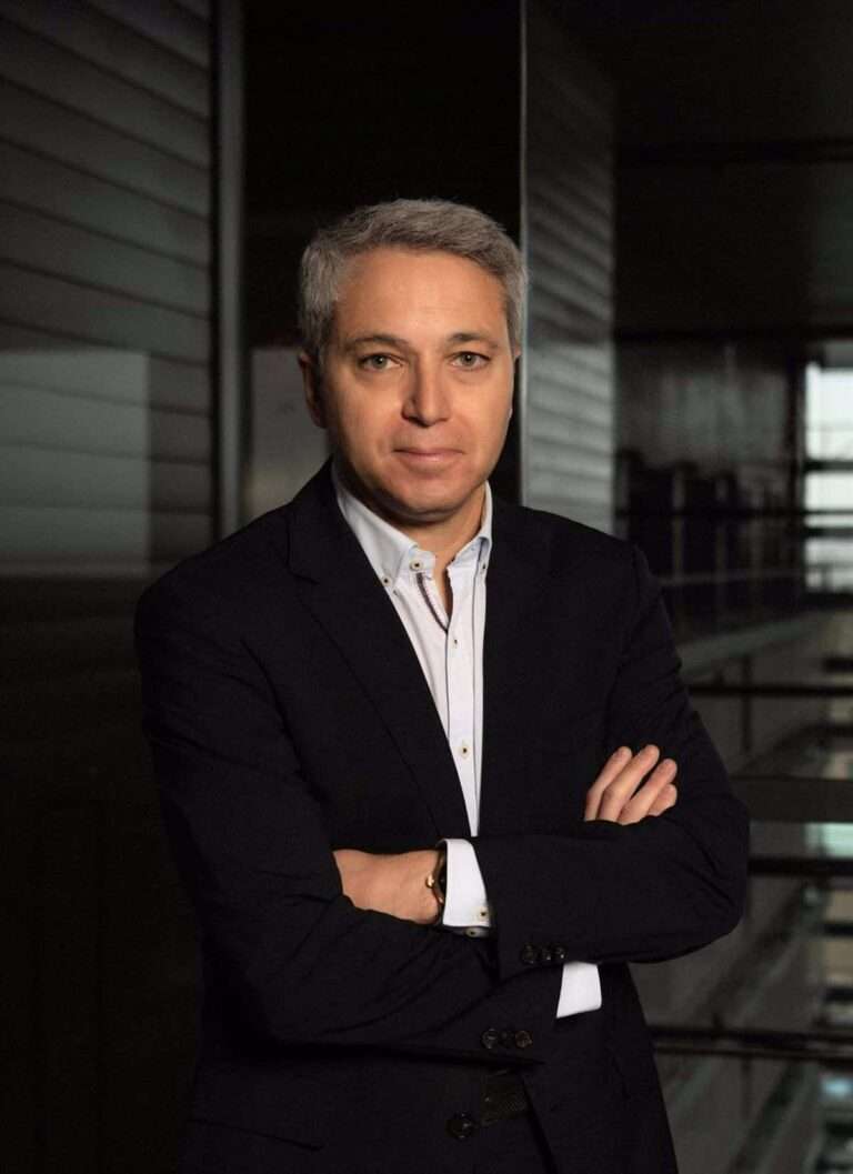 Vicente Valles disertará sobre medios y política en tiempos de polarización el jueves 20 en Guadalajara