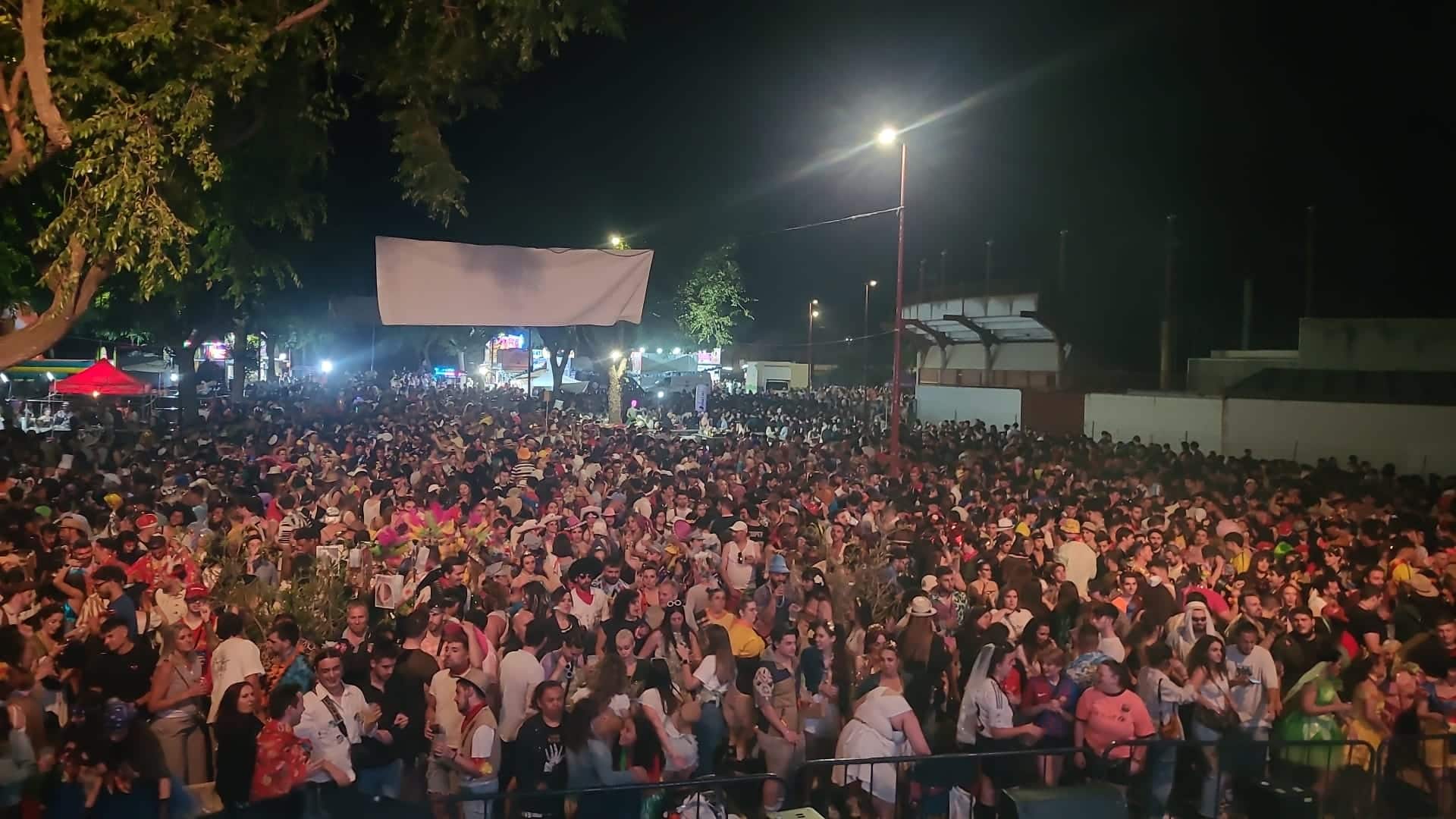 El Carnaval de Verano se consolida como una de las fiestas más multitudinarias del año en Miguelturra 5