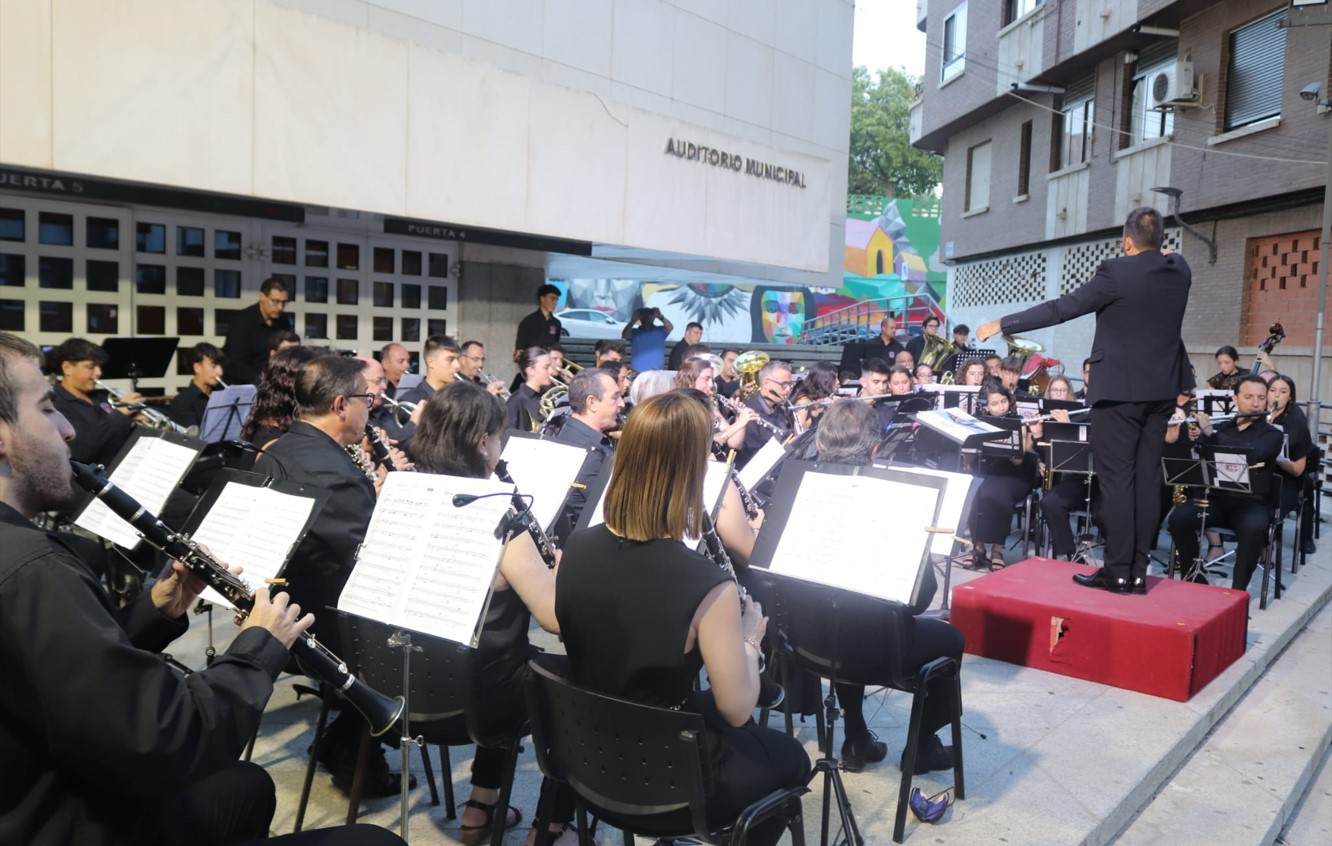 La AMC de Puertollano Revela su Programa Musical para la Prestigiosa 136ª Competición de Bandas en Valencia 1