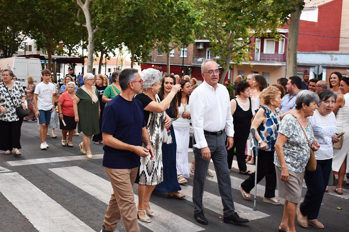 Participantes de la procesión