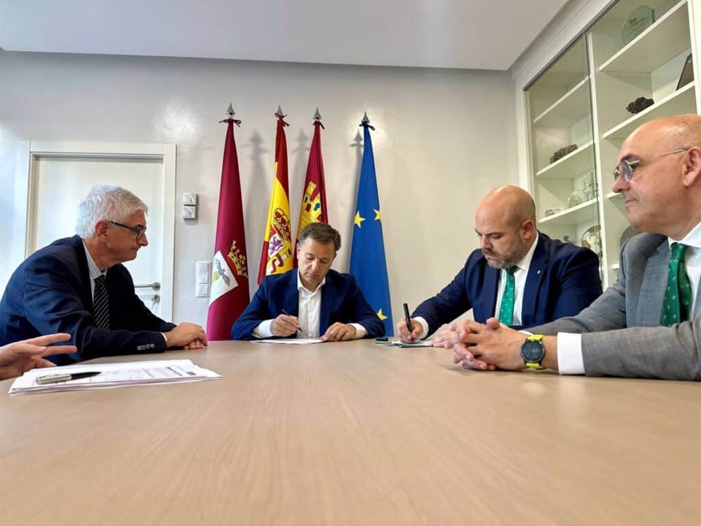 Albacete firma un crédito de de 9,63 millones de euros para afrontar las inversiones del Presupuesto