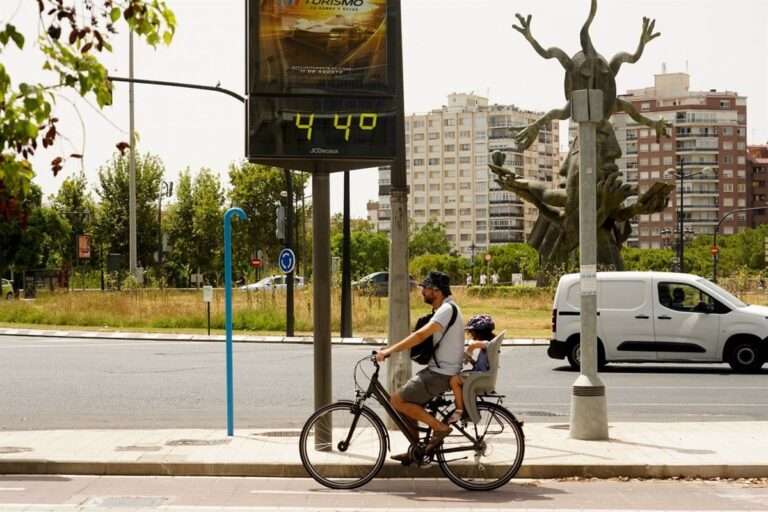 Ambientólogos valoran alertas sanitarias por calor: "No es meter miedo, es concienciar de los efectos del calentamiento"