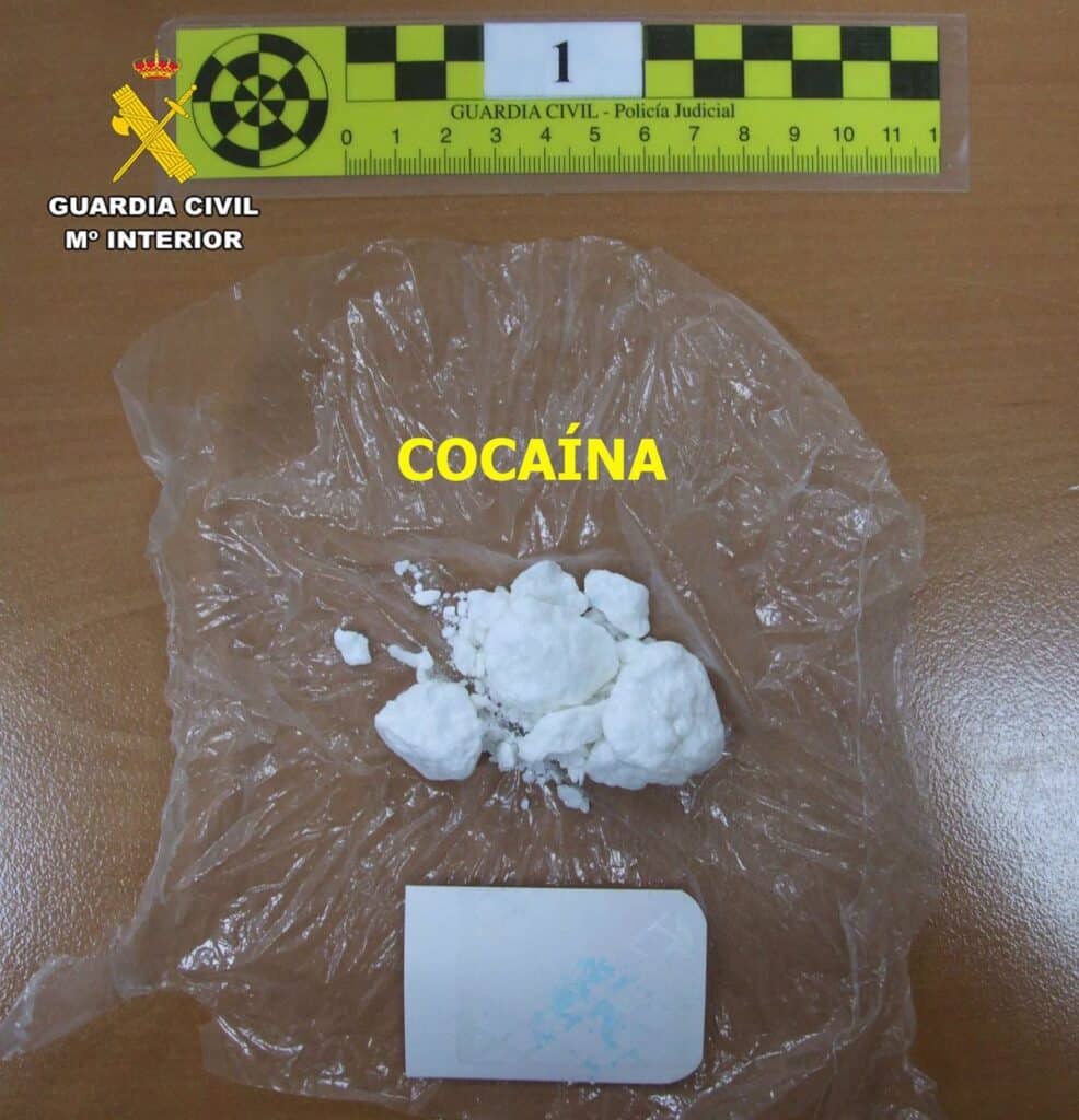 Detenido en Almansa tras ser sorprendido con 14 gramos de cocaína con los que pretendía traficar