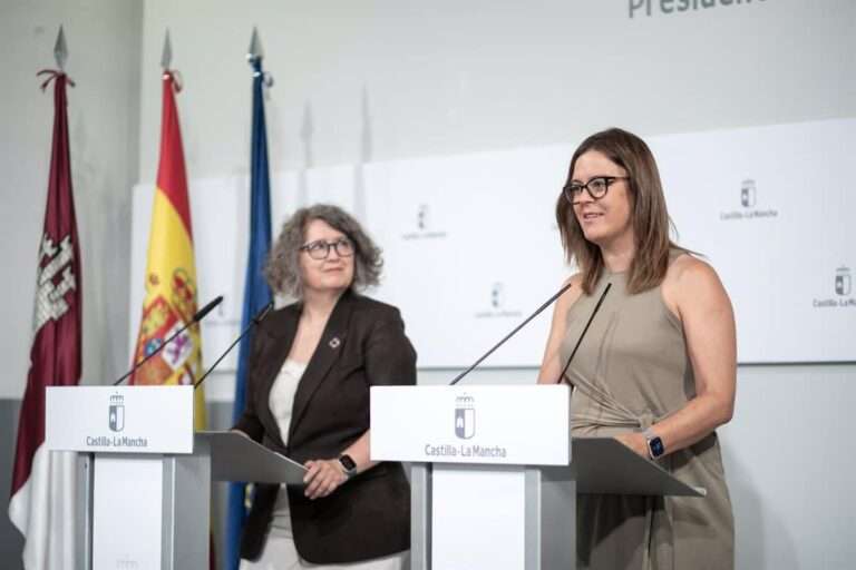 C-LM aprueba ayudas directas por 6 millones para favorecer la contratación indefinida de hasta 7.500 euros por contrato