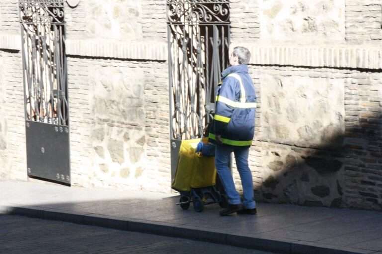 Cecam advierte de la ralentización en la creación de empleo respecto al año anterior