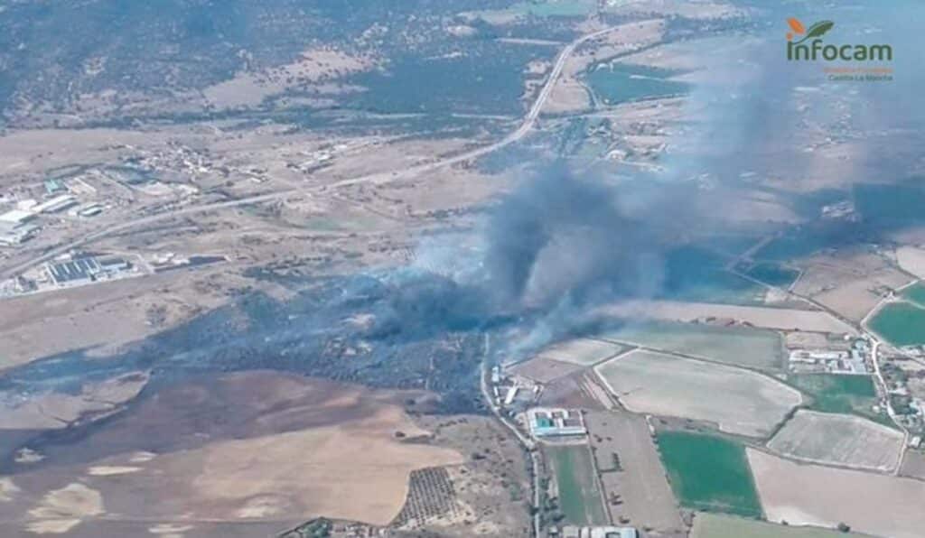 Extinguido el incendio declarado en una zona agrícola de Talavera de la Reina
