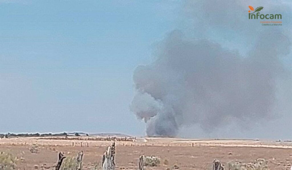 Controlado el incendio declarado en Borox (Toledo) que ya lleva unas 200 hectáreas calcinadas