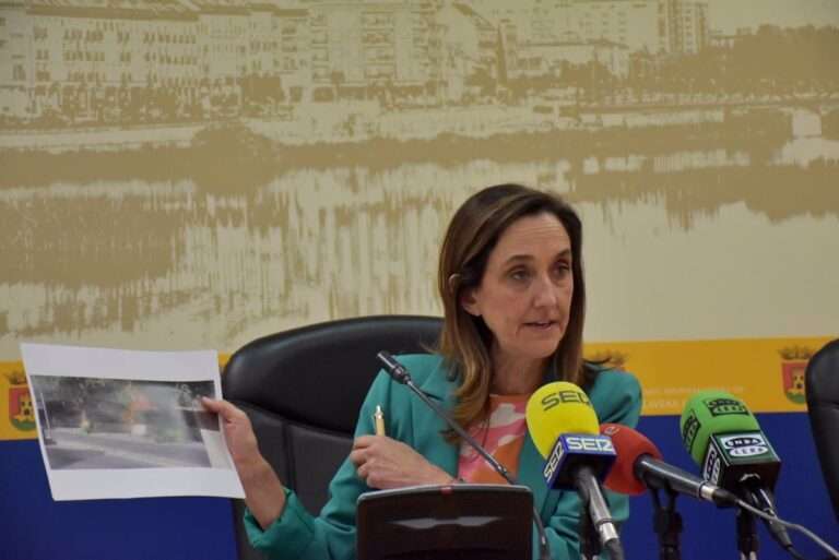 PSOE carga contra el alcalde de Talavera por conceder licencia de apertura al Hotel Jake en Gamonal