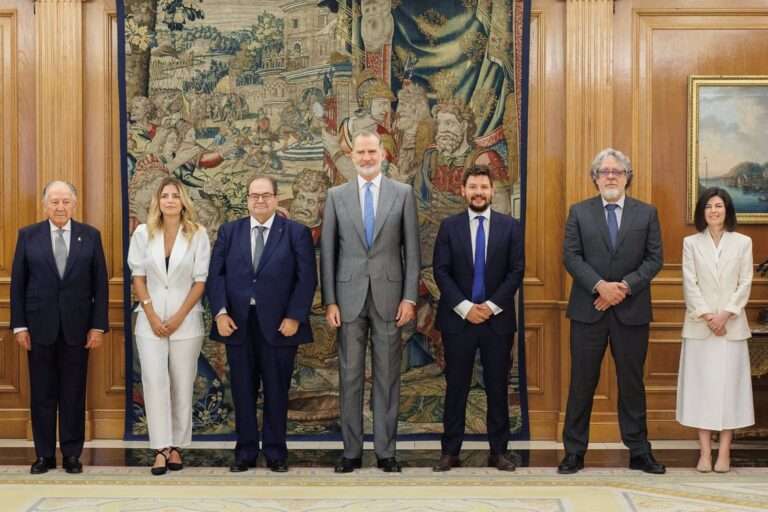 El Rey recibe en audiencia a la Fundación Fernando Núñez, dedicada a poner en valor la villa y el Monasterio de Uclés