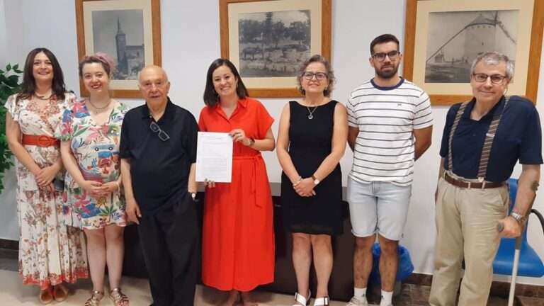 Enna Villarroya y Alejandra Sevilla ganadoras de los certámenes de poesía de Campo de Criptana 2024