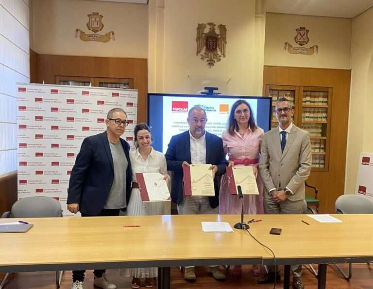 Especialistas de la UCLM continuarán adaptando juguetes para menores con discapacidad