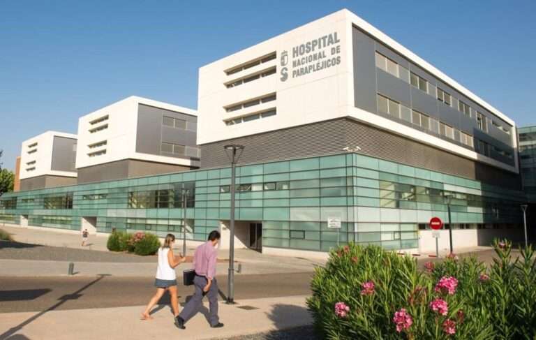 Premian en Reino Unido al Hospital Nacional de Parapléjicos de Toledo por su trabajo en terapia acuática