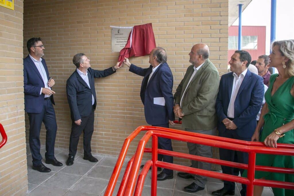 Abre oficialmente sus puertas la Escuela Infantil de Santa María de los Llanos, que podrá albergar hasta 10 niños