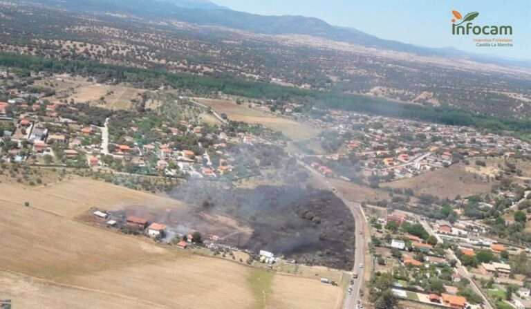 Controlado el incendio en El Casar de Escalona con el despliegue de más de 30 efectivos para su extinción