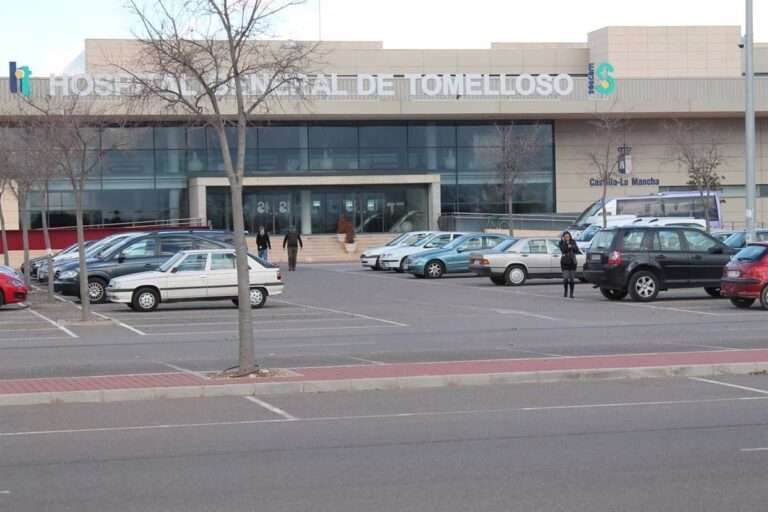 Dos trabajadores de una empresa de pintura de Tomelloso hospitalizados tras una intoxicación