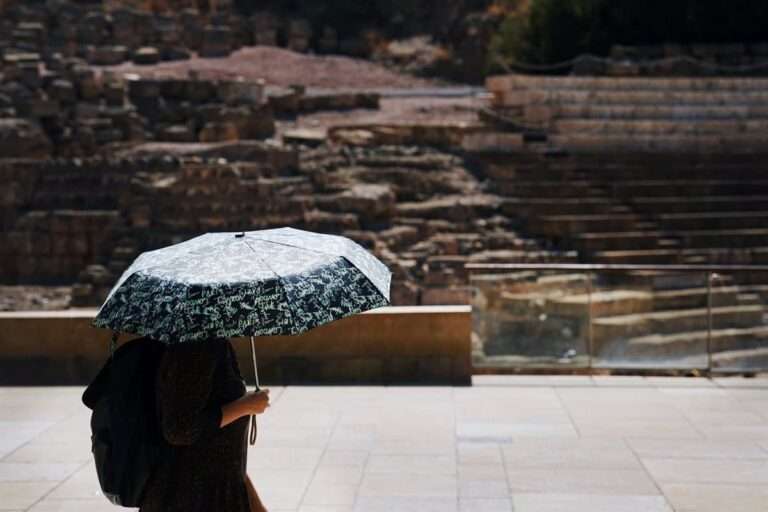 El mes de julio terminará con tormentas, una subida de las temperaturas y calima en la Península