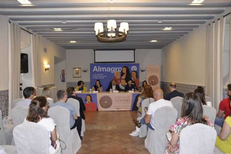 La UCLM reflexiona sobre el potencial social y económico del turismo inteligente
