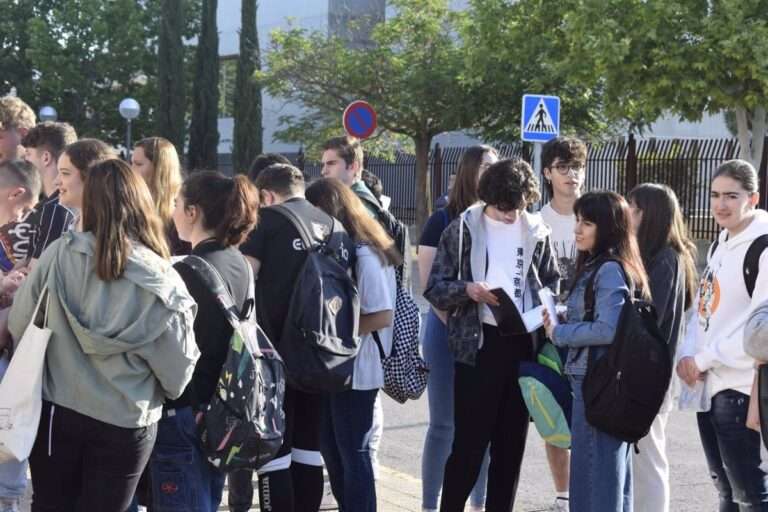 Un estudio de la UCLM aborda el fracaso escolar con el uso de la Inteligencia Artificial