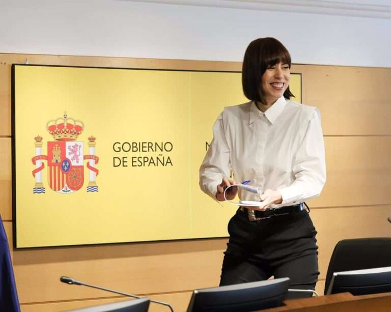 Morant dice a los rectores que van a contar con "toda" la financiación para poner en marcha la Ley de Universidades