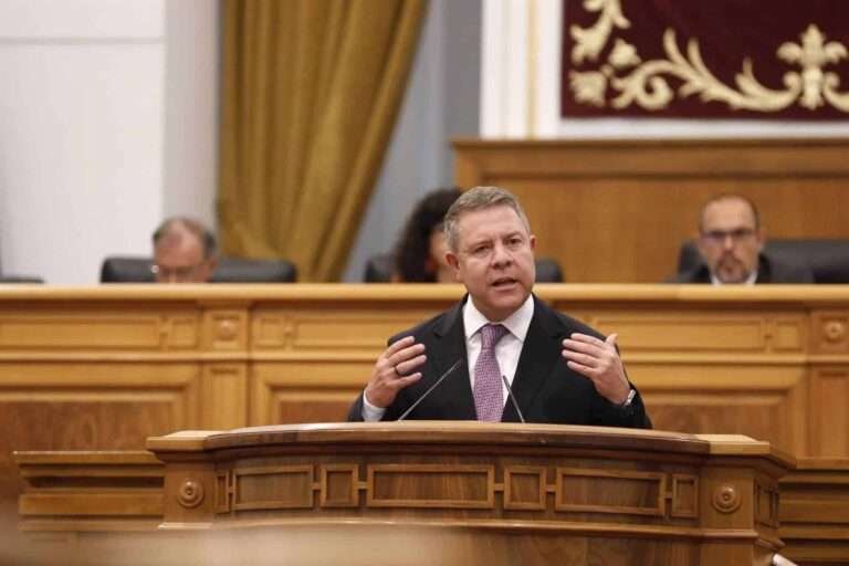 Page cree que el acuerdo PSOE-PP para reformar Estatuto es un ejemplo para España de que "nos podemos entender"