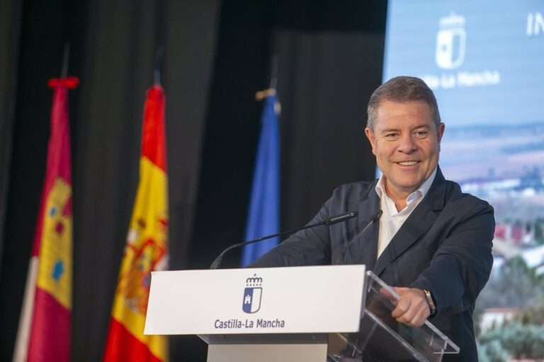 Page duda de un acuerdo de financiación y carga contra quienes buscan "independencia por piezas" empezando por el dinero
