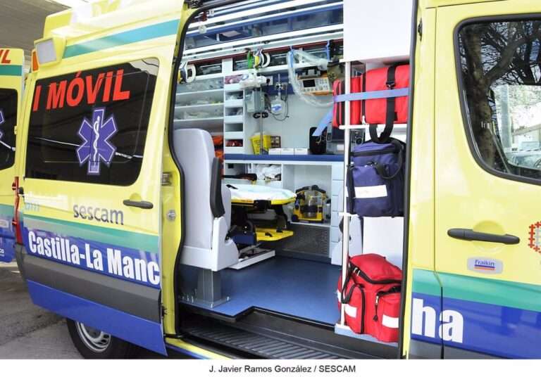 Hospitalizado un trabajador de 49 años tras sufrir una caída desde 3 metros de altura en Albacete