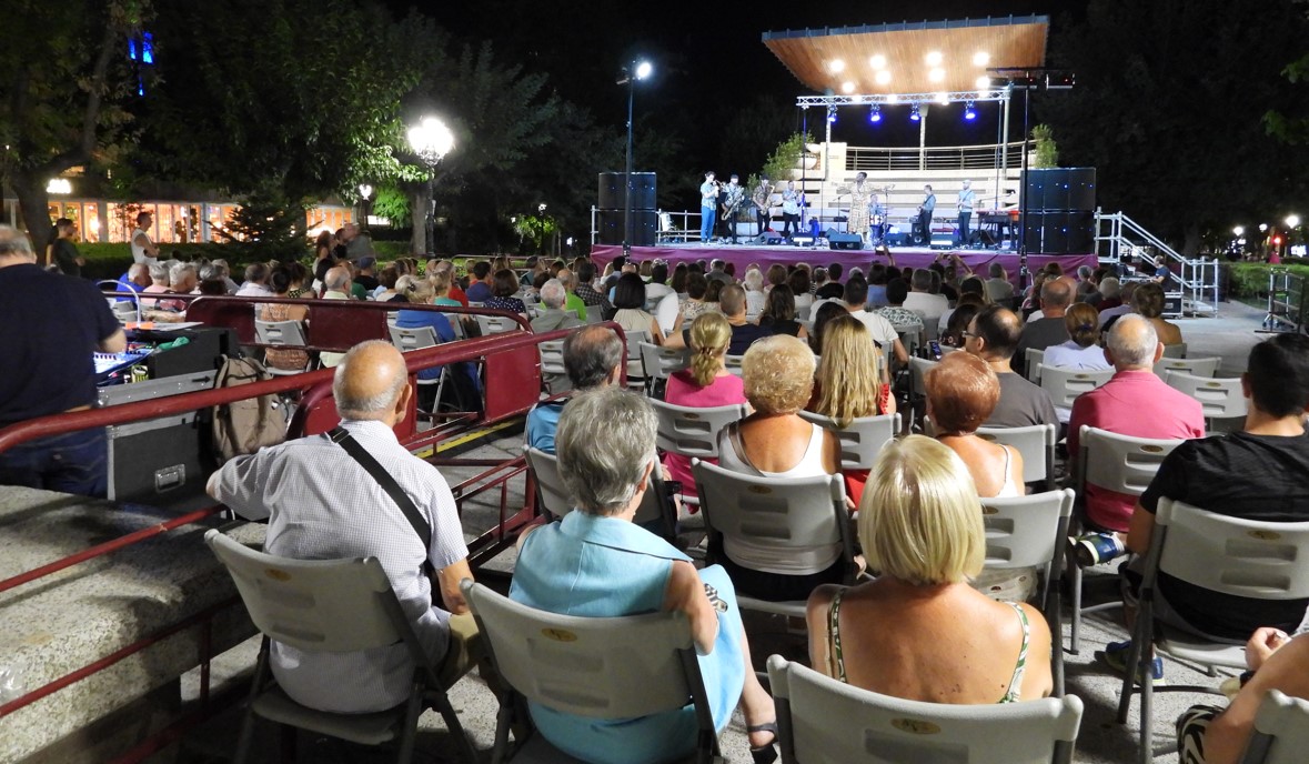 Freedonia desborda pasión en el PuertoJazz & Blues Estival 2024 con un concierto electrizante 3