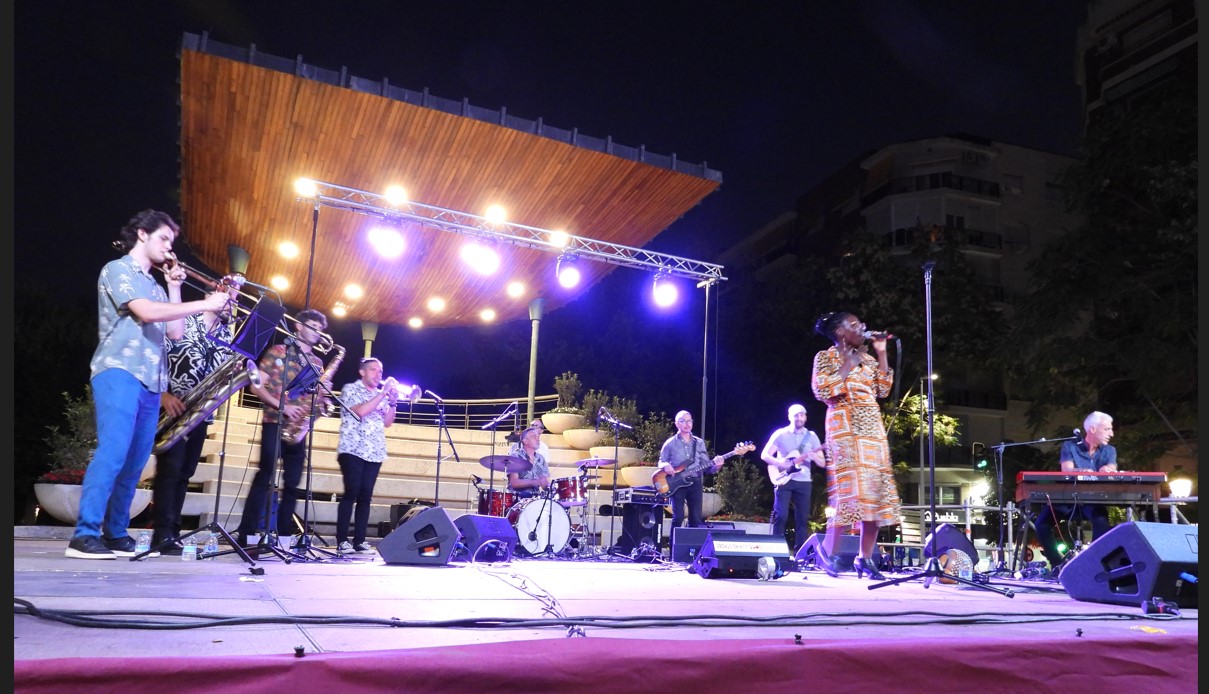 Freedonia desborda pasión en el PuertoJazz & Blues Estival 2024 con un concierto electrizante 5