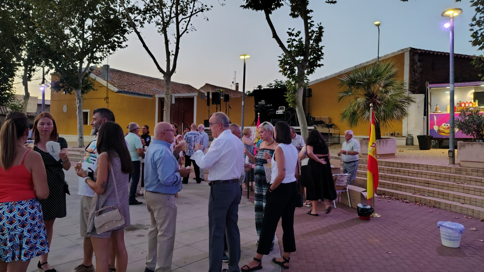 Verbena nocturna en El Villar de Puertollano