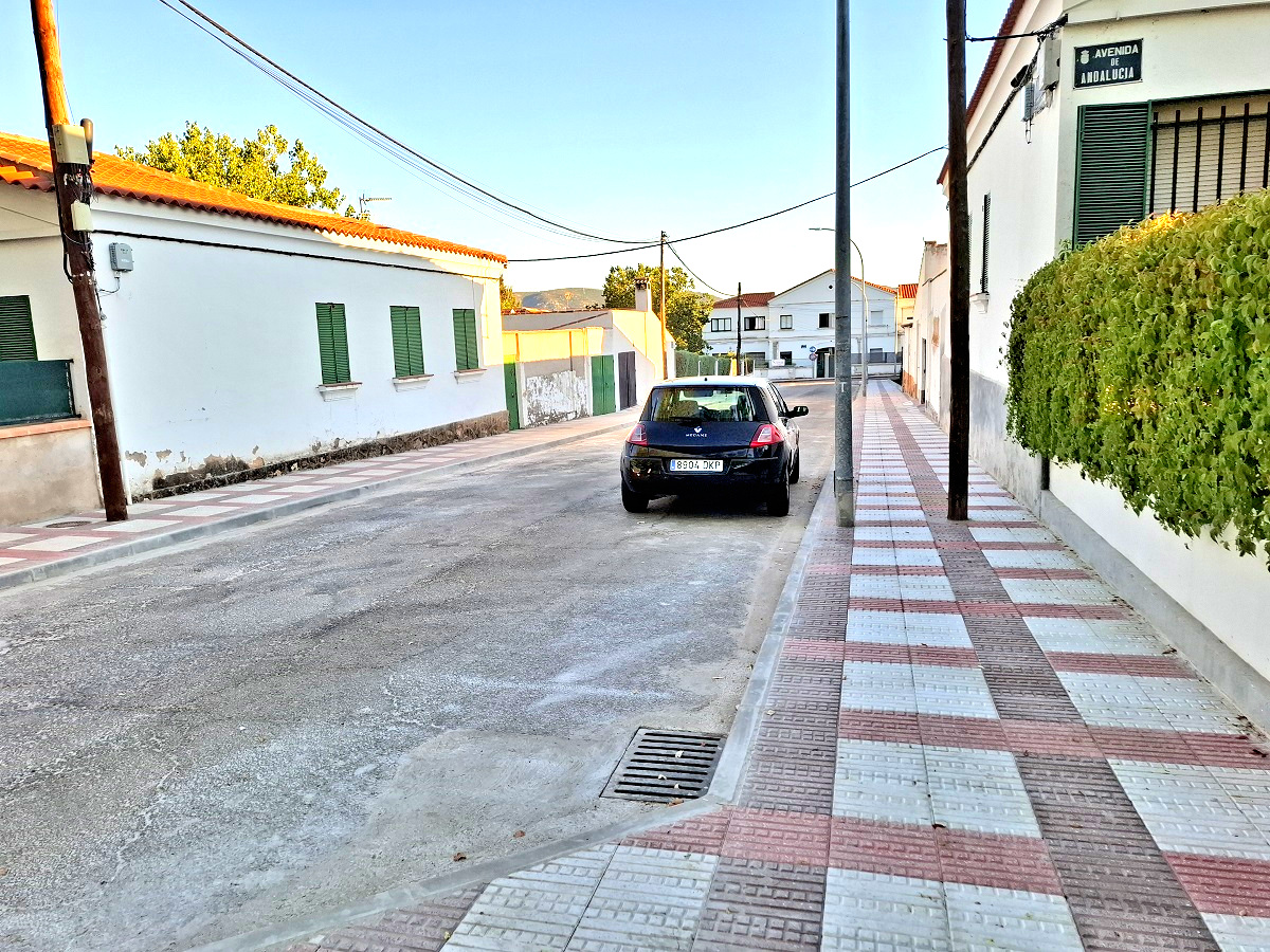 Calle Barcelona mejorada el año pasado