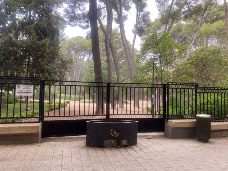Albacete cierra los parques y el Cementerio Municipal ante la alerta amarilla por lluvias y tormentas