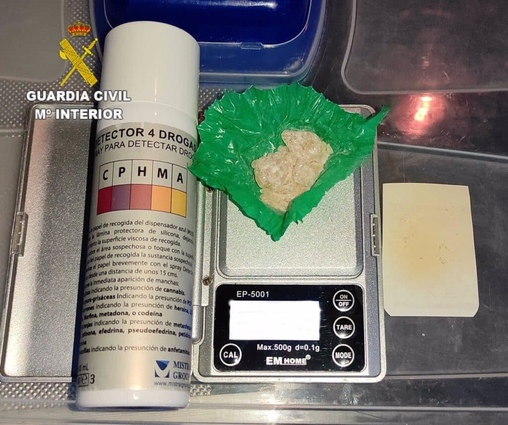 Detenido un hombre de 21 años por tráfico de drogas e intervenidos 12 gramos de MDMA en Tébar (Cuenca)