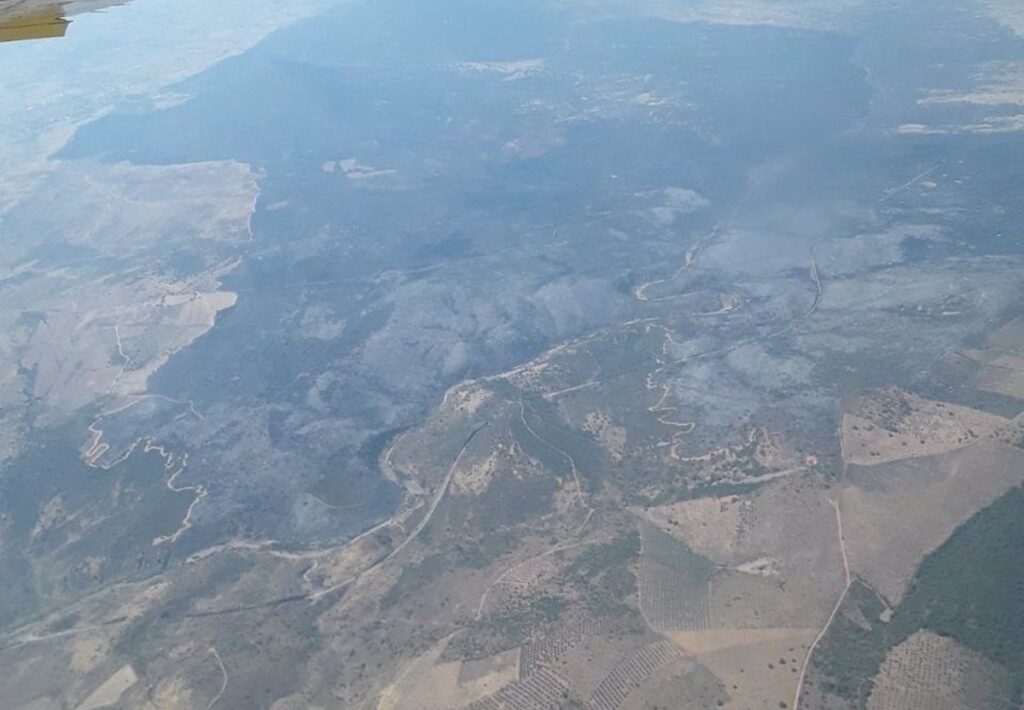 El fuego de La Estrella desciende a situación operativa de nivel 1