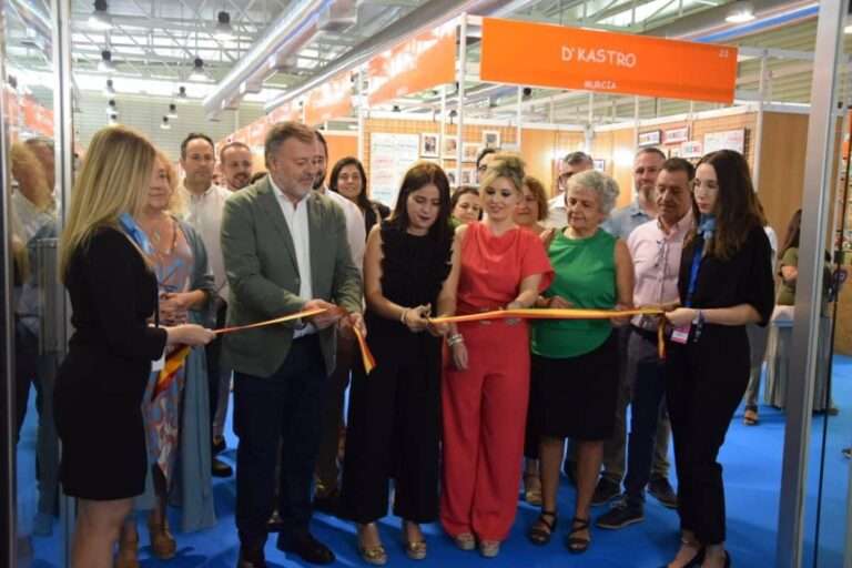 Hasta 68 expositores se dan cita hasta el domingo en la Hípica de Cuenca en la Feria de Artesanía