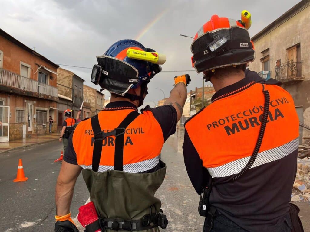 Protección Civil mantiene la alerta por el calor en gran parte del país y pide "máxima precaución" para evitar incendios