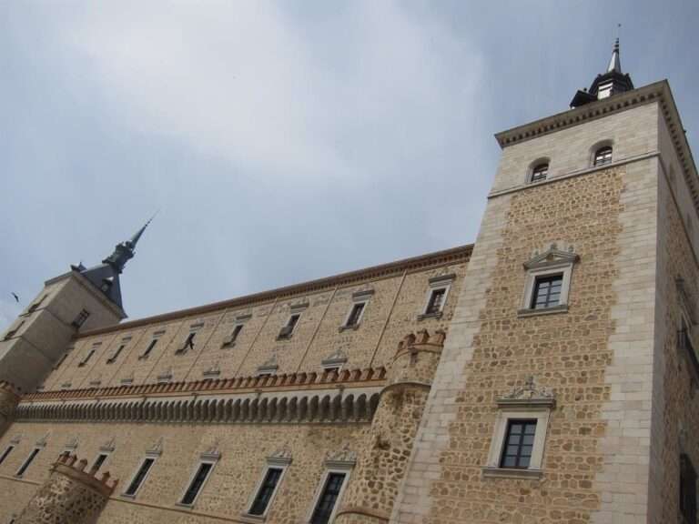 ARMH pide a Cultura que cambie en su web el texto con "lenguaje de exaltación franquista" sobre el Alcázar de Toledo